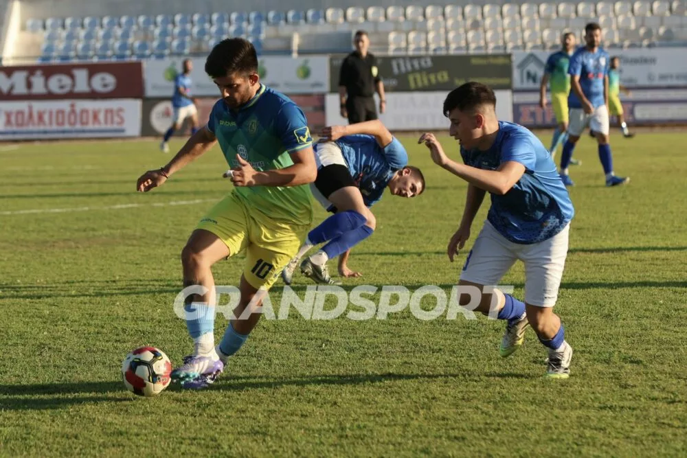 Επίσημα στους Snakes FC ο Άγγελος Χιώτης