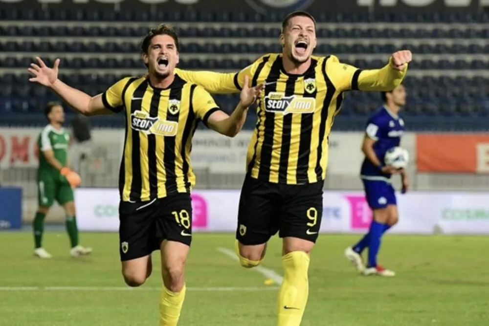 Μετά από 22 χρόνια έκανε ανατροπή από 2-0 εκτός έδρας η ΑΕΚ
