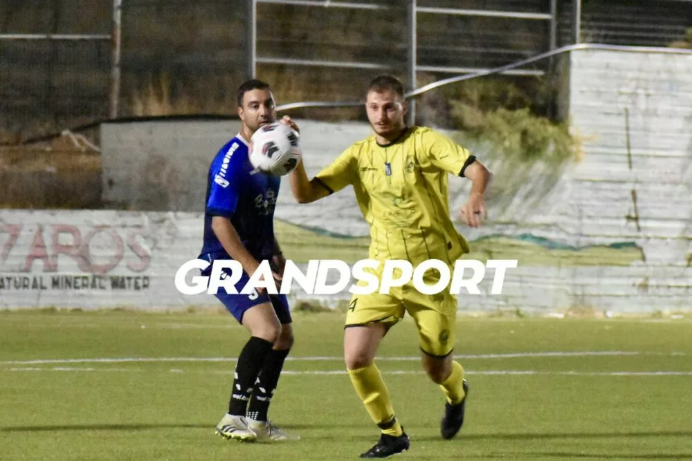 Παρελθόν από τον Κόρακα ο Β. Ρουκουνάκης