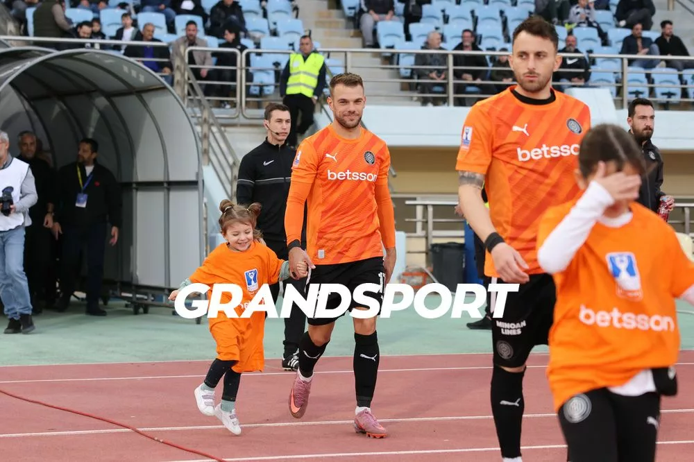 ΟΦΗ-Αστέρας Τρίπολης: Ο Μπόρχα Γκονθάλεθ το 1-0 με εκτέλεση φάουλ! (vid)
