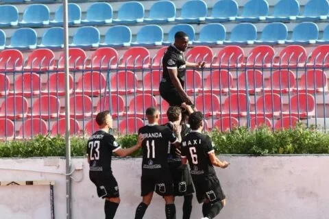 Η Καλαμάτα επέστρεψε στη Super League μετά από 25 χρόνια