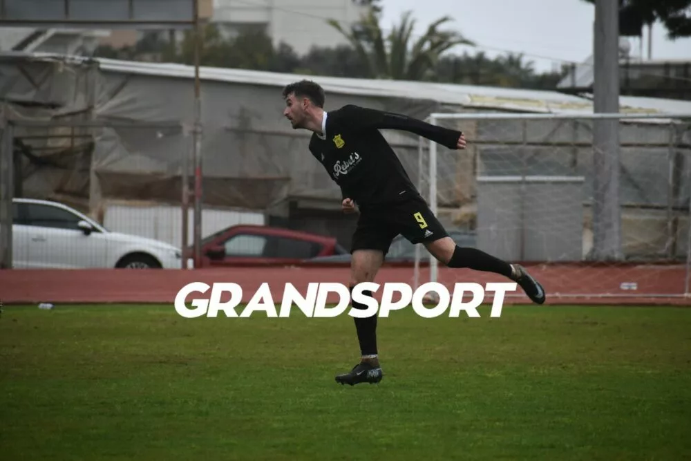 Επίσημη η παραμονή Κομσίου στον ΠΑΝΟΜ