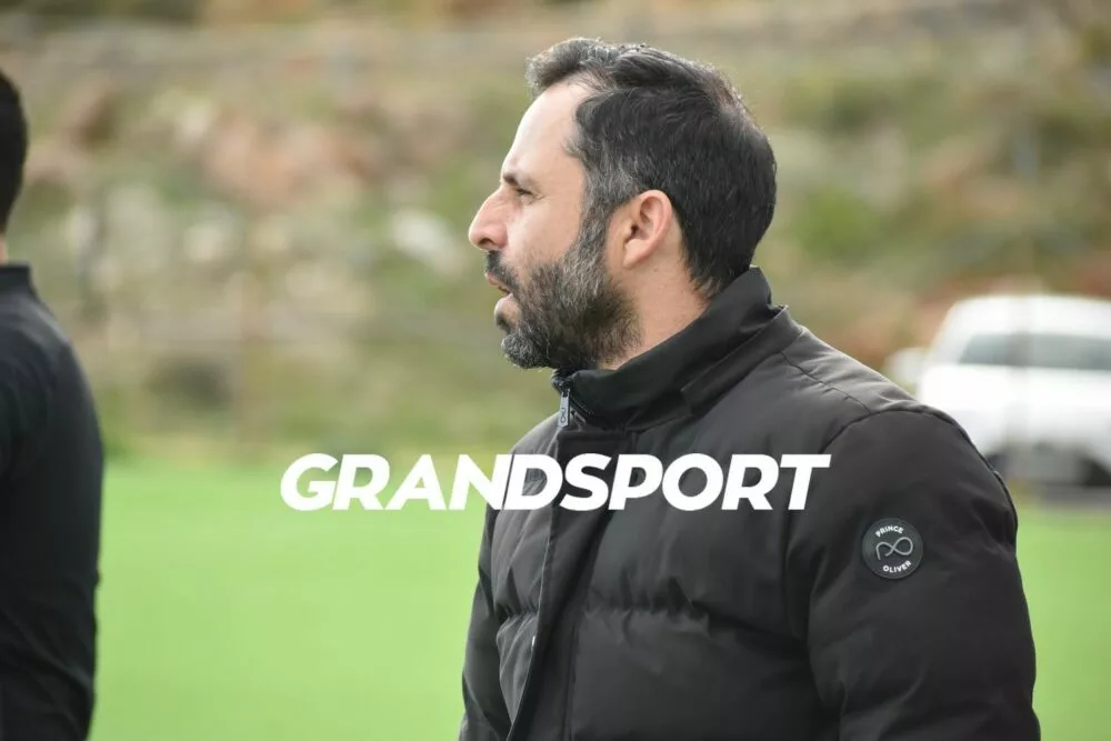 Χωρίς Ταβλαδωράκη στον πάγκο ο Ρούβας με ΑΕΚατσαμπά