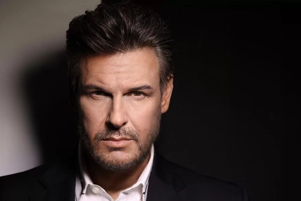 Μεγάλο γλέντι με τον Πάνο Κιάμο στο Καστέλλι